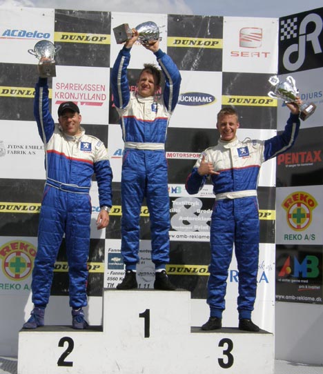 På podiet 1'er Ronny Wechselberger, 2'er Tommy Schröter og 3'er Søren Zylauv.